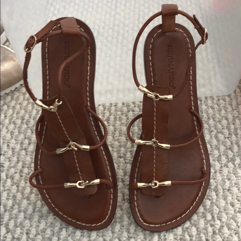 Bernardo leather sandals